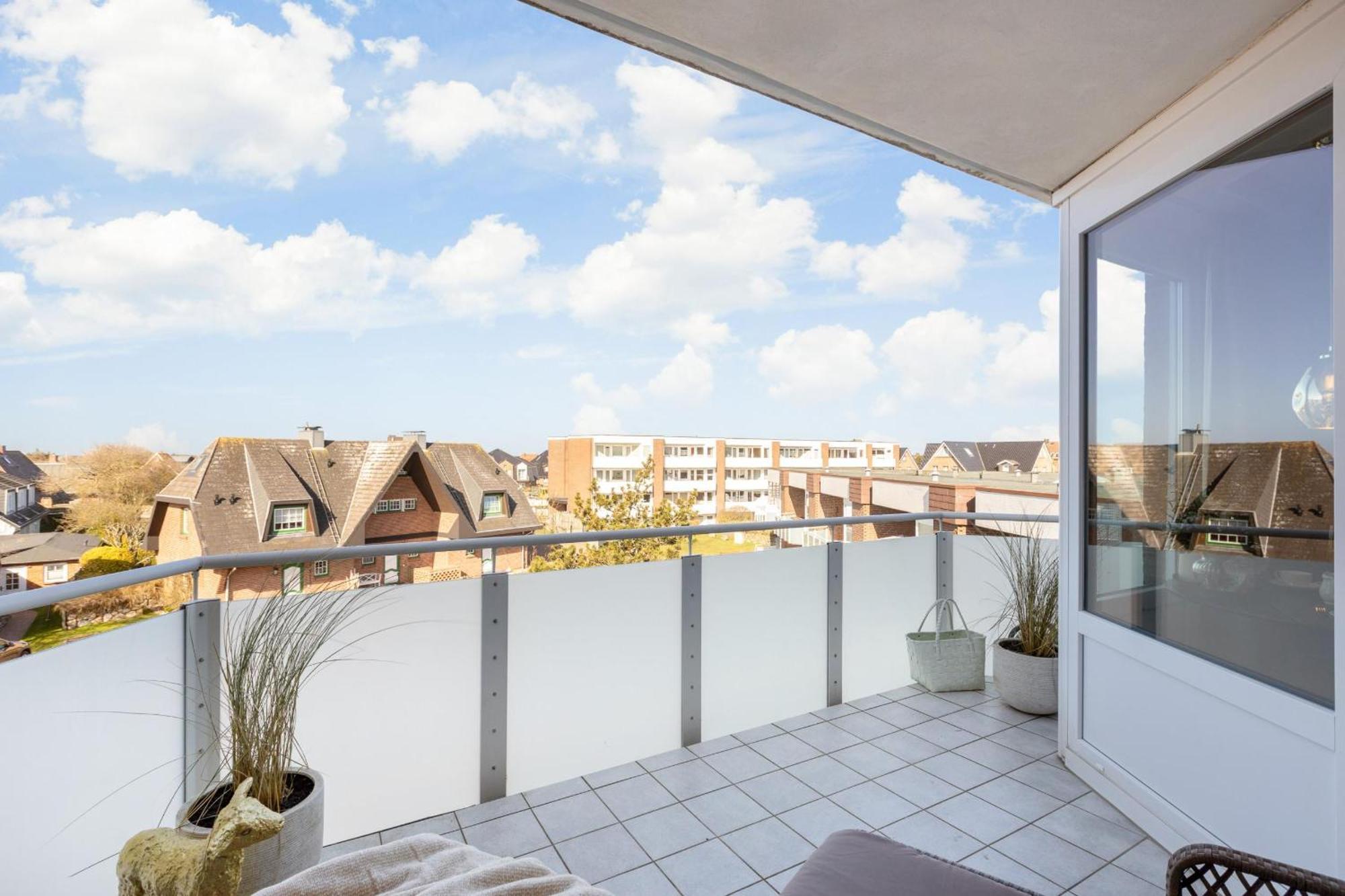 Neu! Ferienwohnung Sunset Loft Wohlfuehlatmospaehre Mit Weitblick In Westerland Sylt Luaran gambar