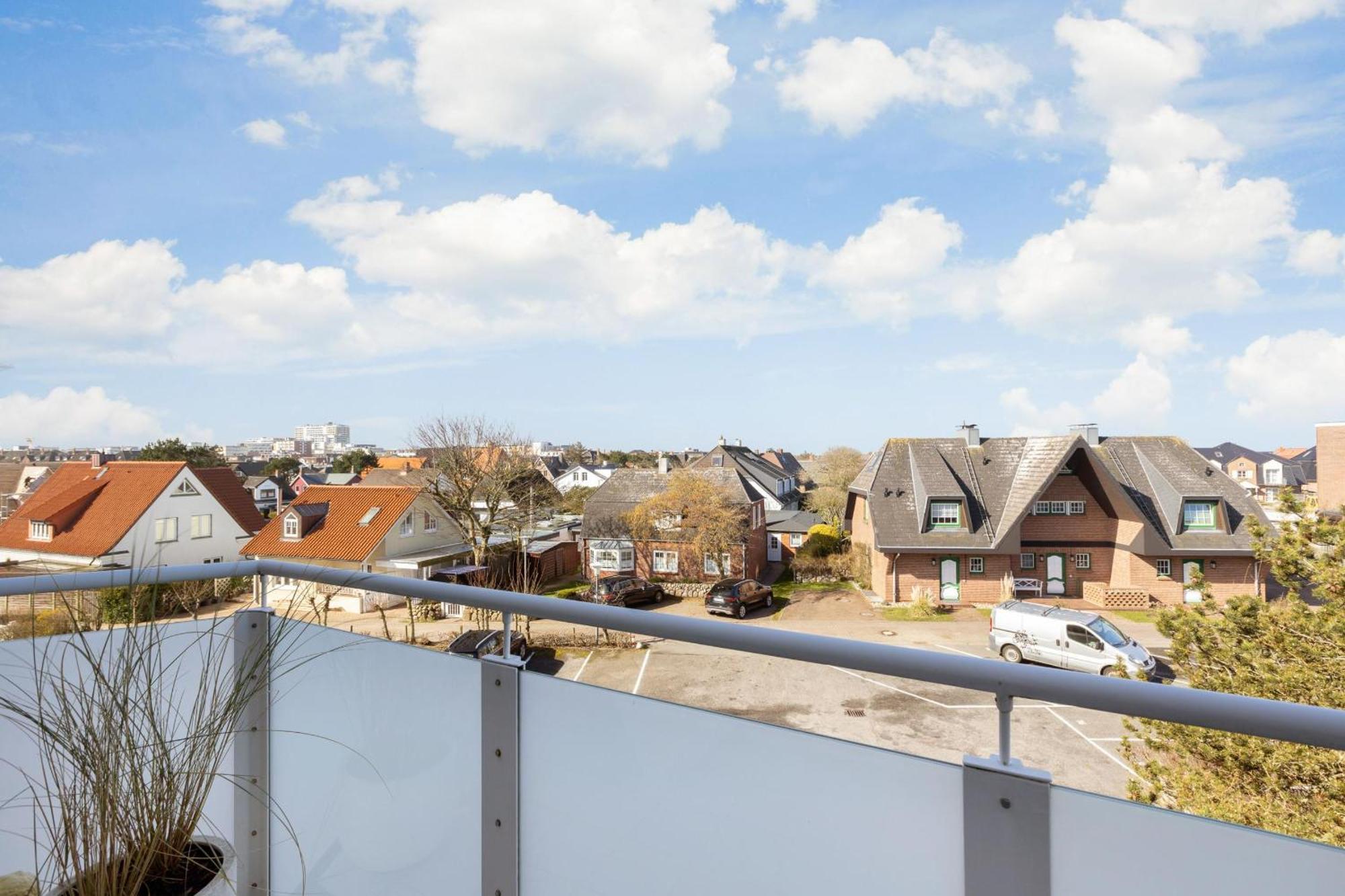 Neu! Ferienwohnung Sunset Loft Wohlfuehlatmospaehre Mit Weitblick In Westerland Sylt Luaran gambar